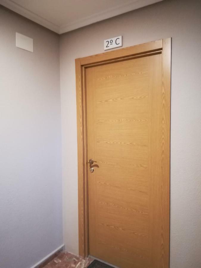 Tres Puentes Anguiano Apartamentos Y Hostal Екстер'єр фото